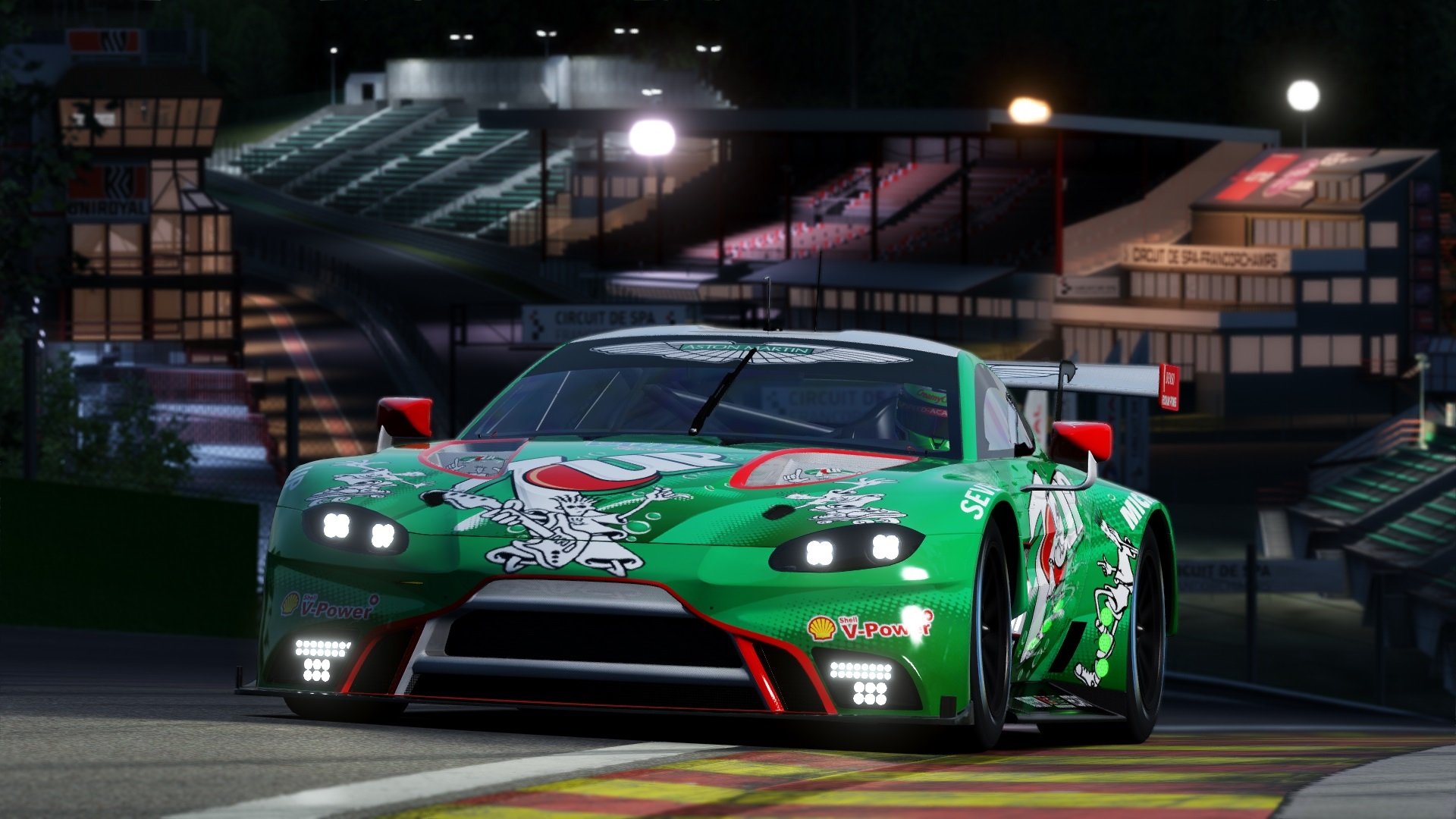 AIYOUXI.COM-“生死瞬间：赛场紧急救援背后的奇迹”，生死时速紧急救护纪录片