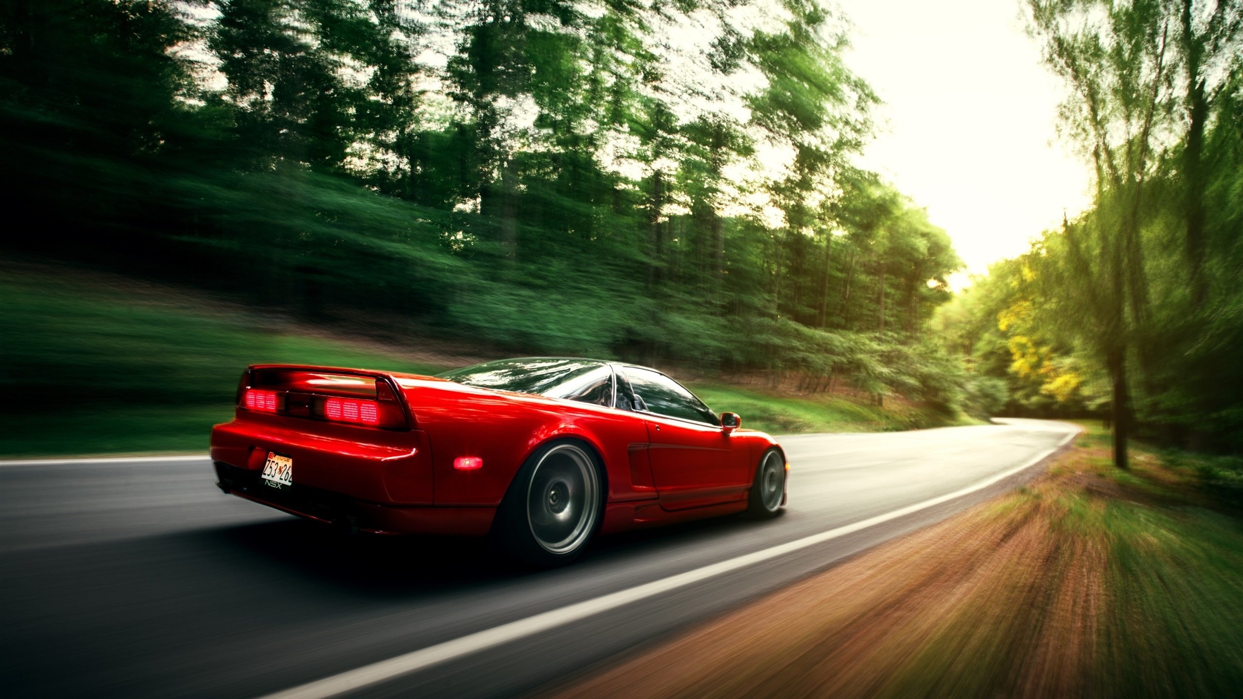 隆戈:凭借惊人的力量和速度,成为全黑队的超级边锋,隆戈斯干红葡萄酒价格